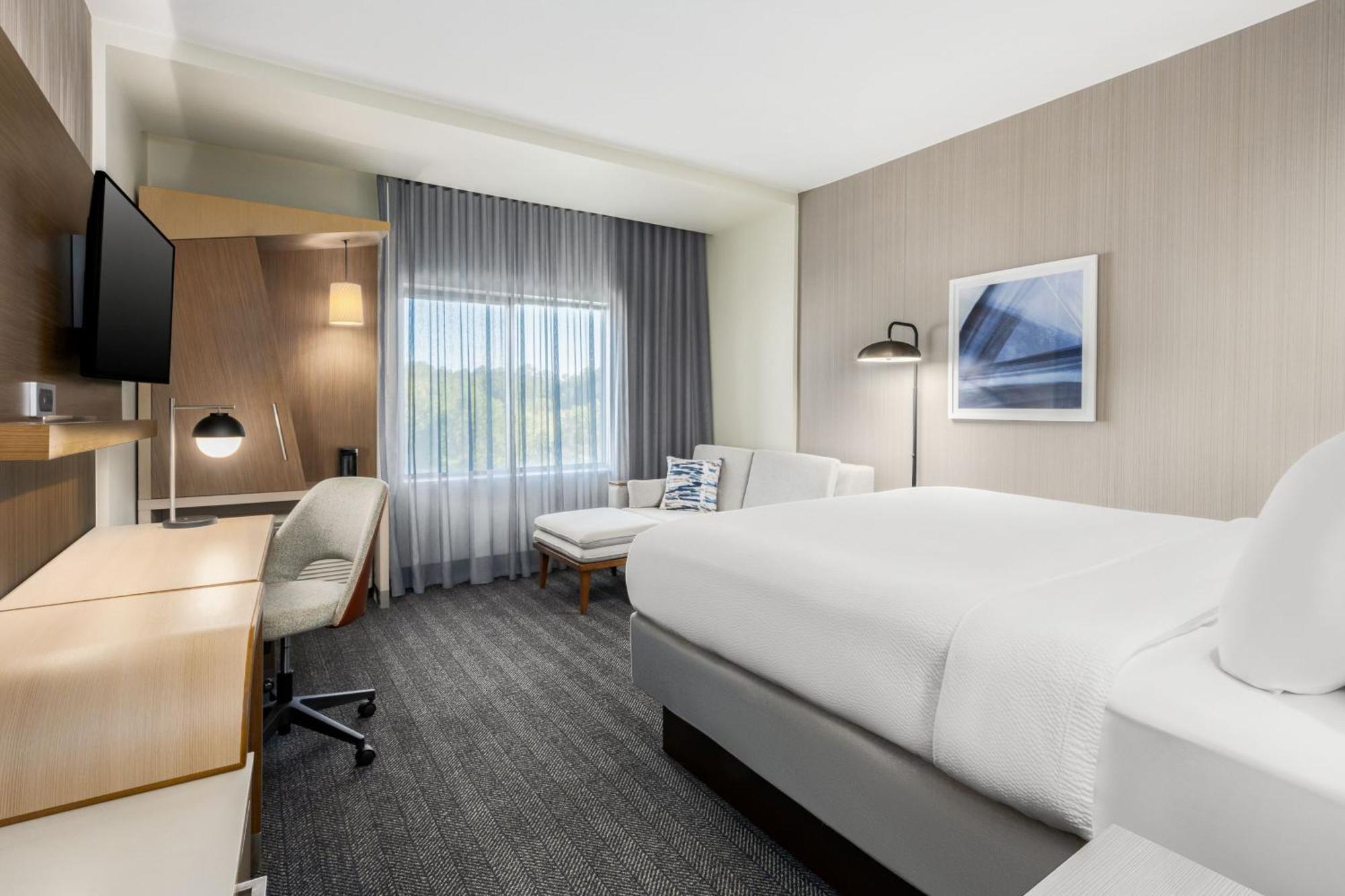 Courtyard By Marriott Auburn Hotel Exterior foto