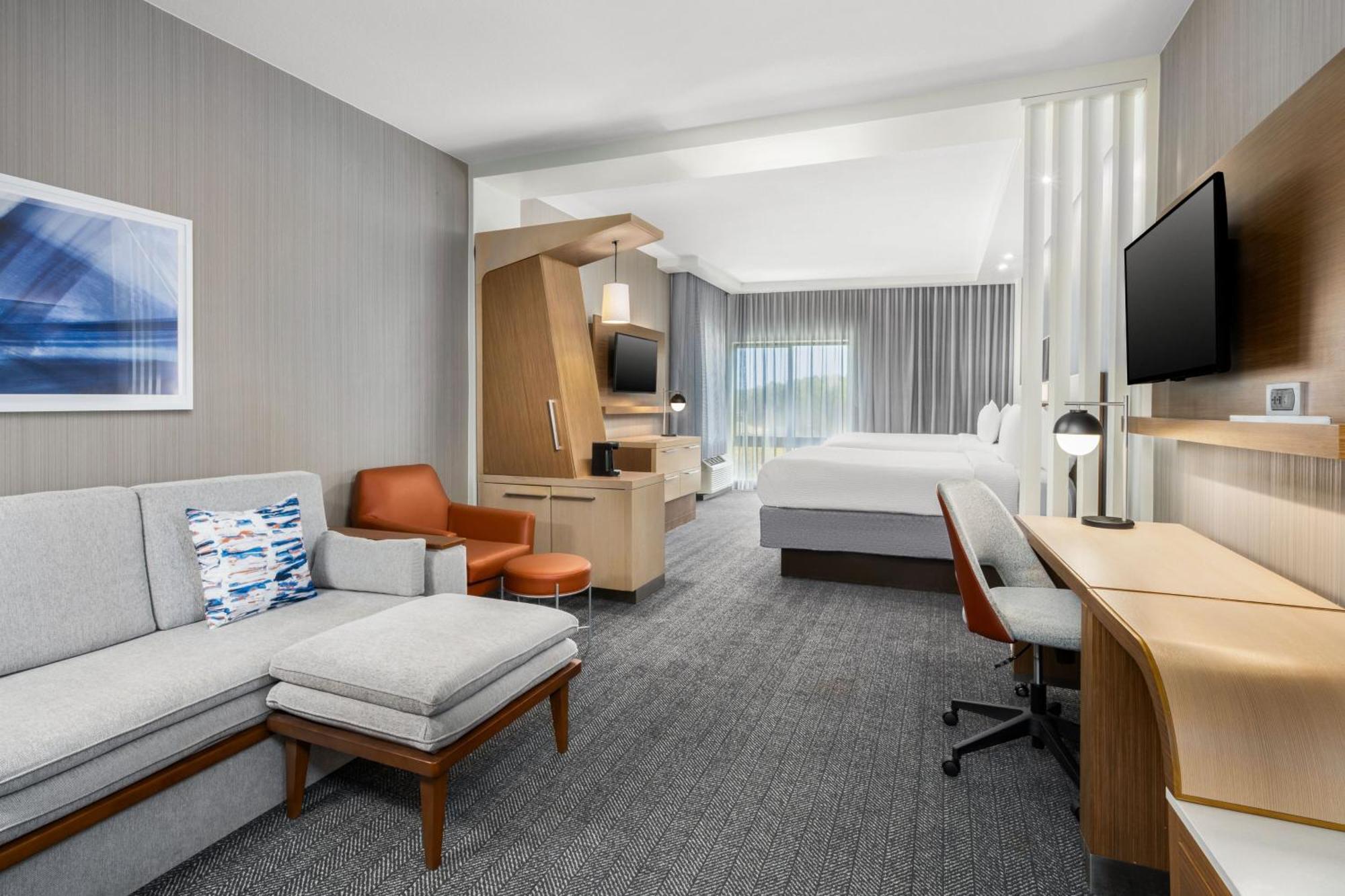 Courtyard By Marriott Auburn Hotel Exterior foto