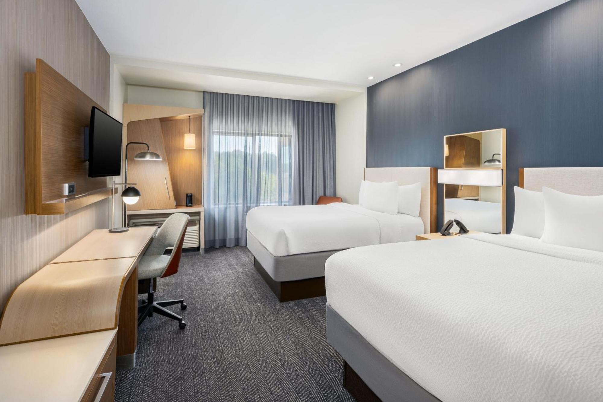 Courtyard By Marriott Auburn Hotel Exterior foto